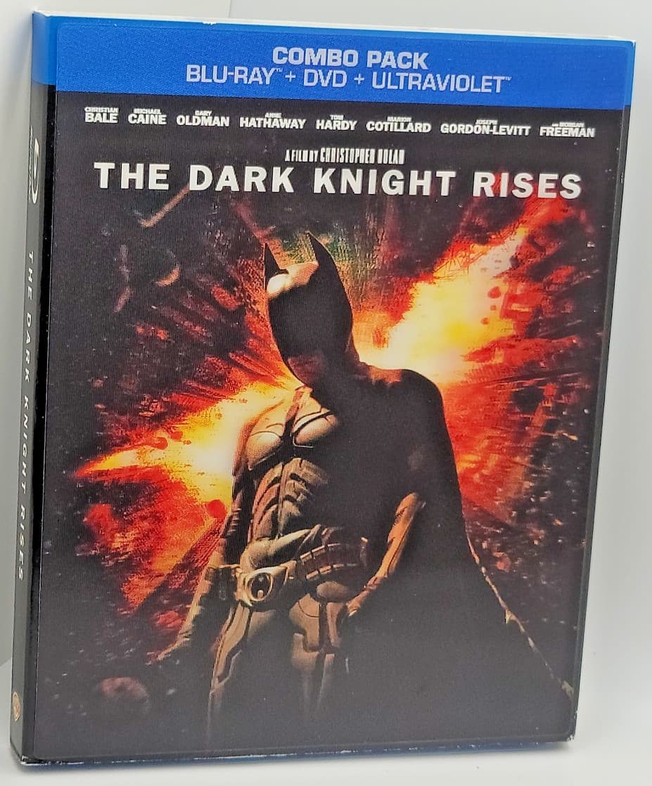 The Dark Knight Rises | Blu-ray DVD | 2012 | Bale | VG+ | Inserts | Fast Ship
