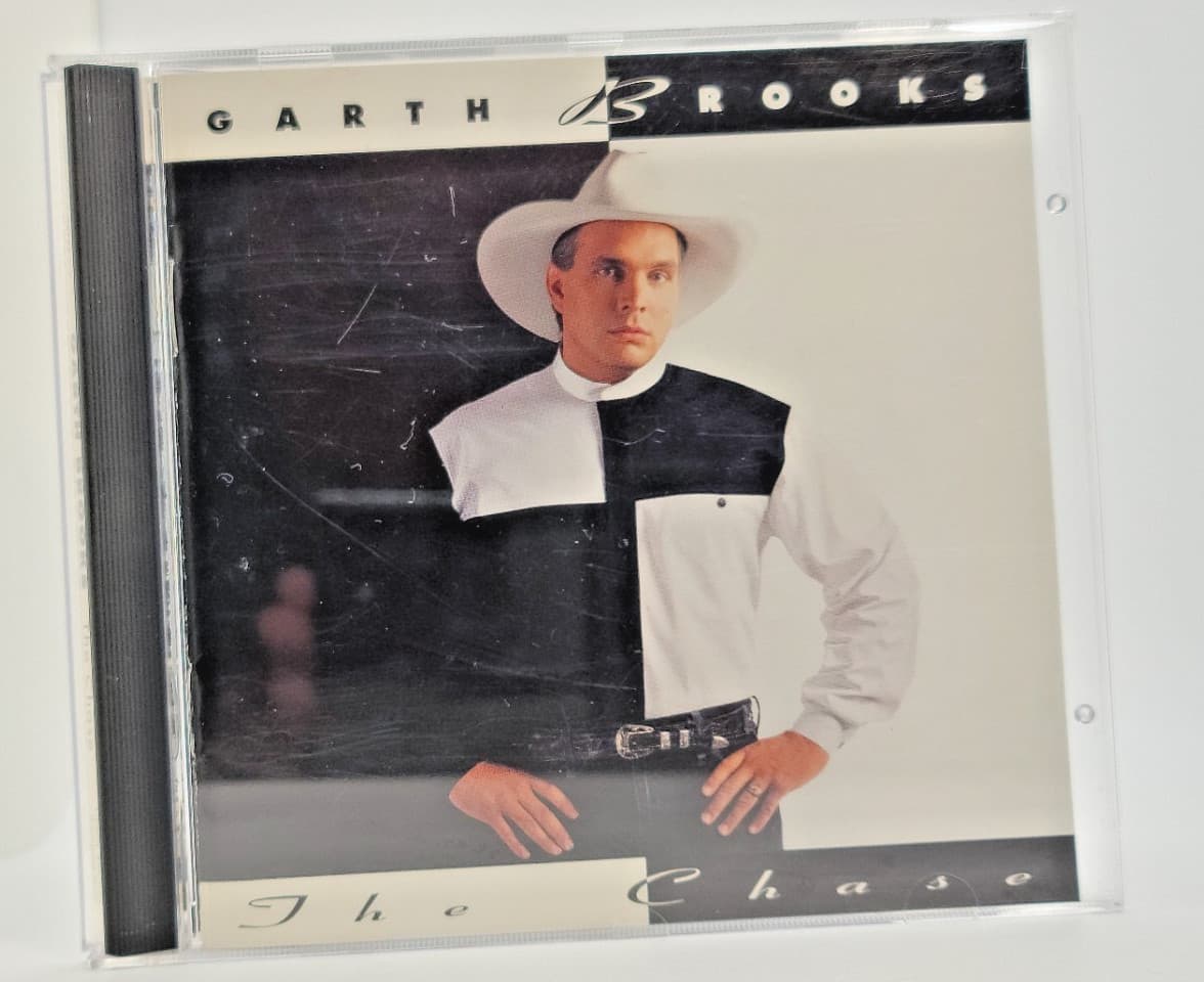 Garth Brooks | The Chase | CD | 1992 | Liberty | Fast Ship